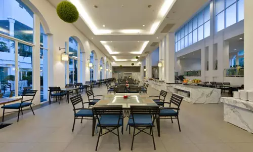 هتل د واری جامتین بیچ پاتایا هتل د واری جامتین بیچ پاتایا